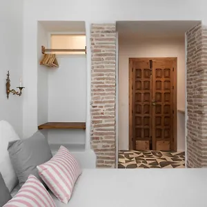 Apartamento La Amara Farah - En El Casco Antiguo De, Frigiliana